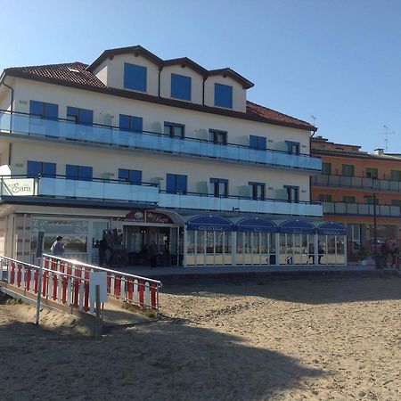 Hotel Sara Каорле Екстер'єр фото