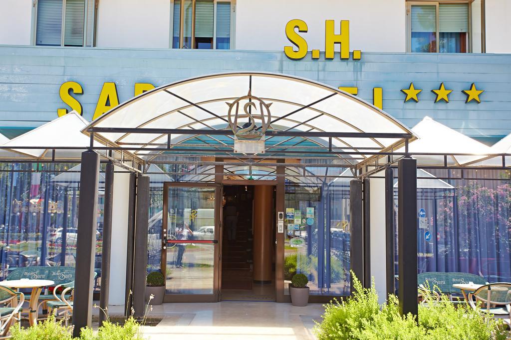 Hotel Sara Каорле Екстер'єр фото